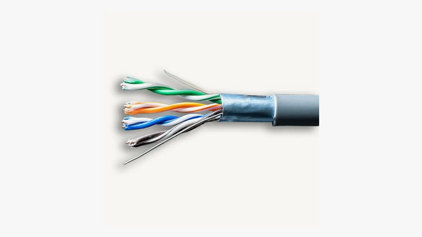 Витая пара F/UTP кат 5e 4x2x0.51 Premium Cu PE OUT